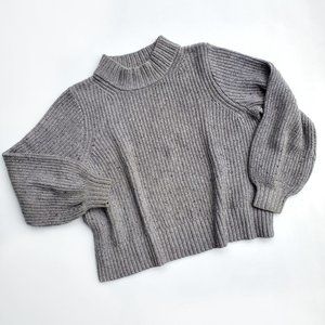 Abercrombie & Fitch Size L Gray Cropped Women's Sweater Mock Neck